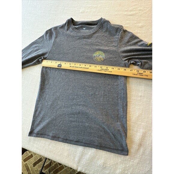 Vineyard Vines Youth M (12-14) LS Shirt Mountains/Name On Chest/Sleeve - Picture 7 of 9